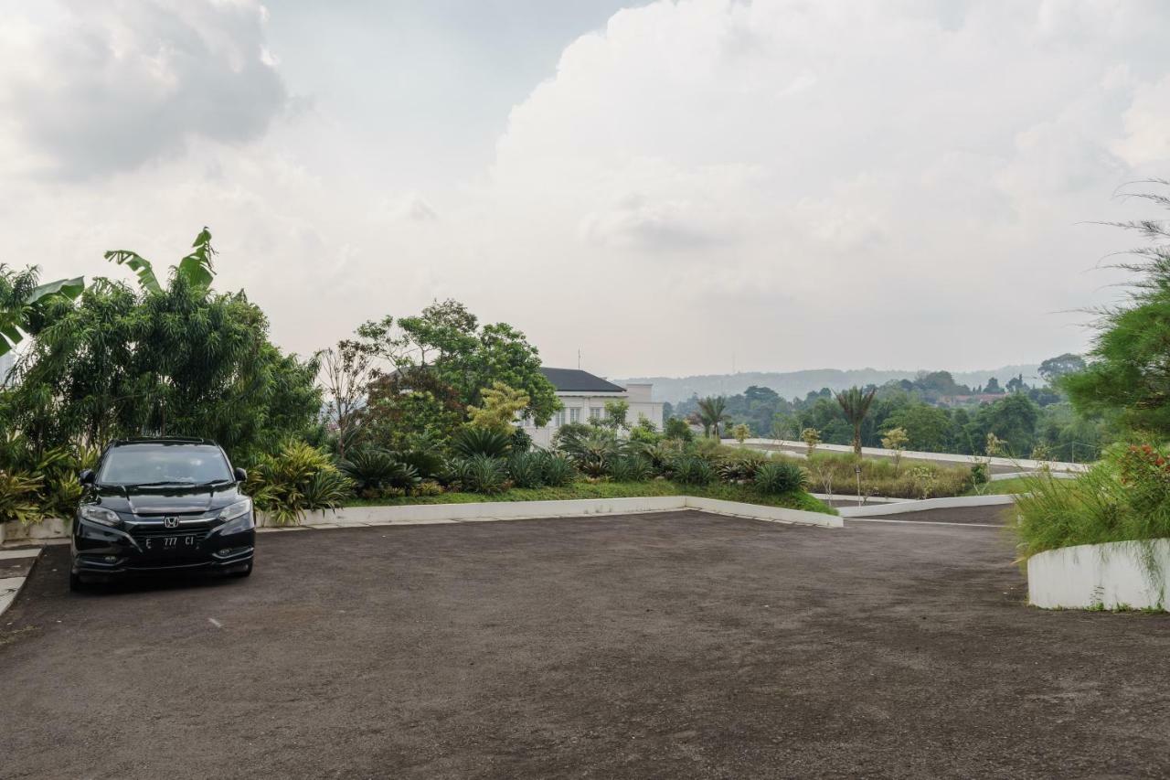 בוגור Reddoorz Plus Near Exit Toll Puncak 2 מראה חיצוני תמונה